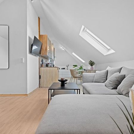 Stilvolle Wohnung: Private Dachterrasse - Zentral Aψβούργη Εξωτερικό φωτογραφία