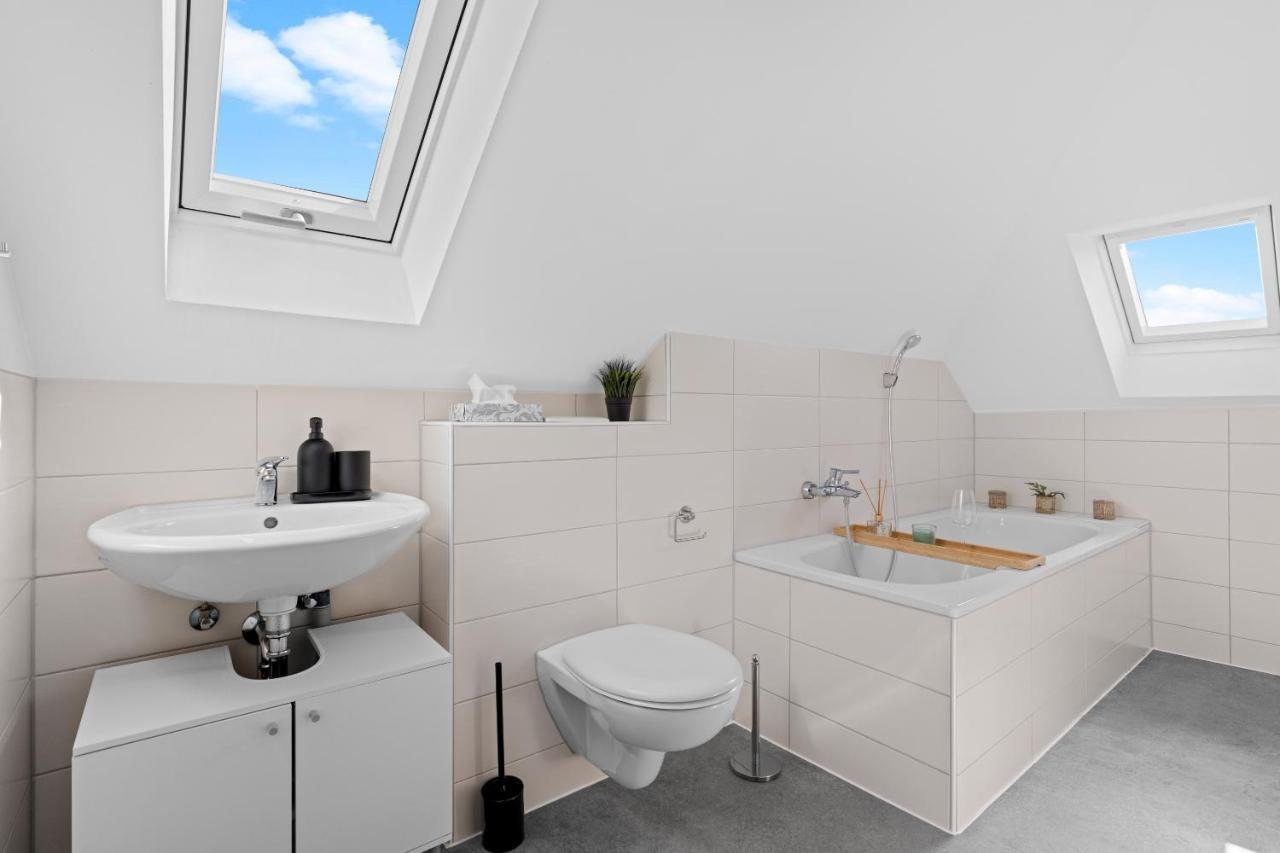 Stilvolle Wohnung: Private Dachterrasse - Zentral Aψβούργη Εξωτερικό φωτογραφία