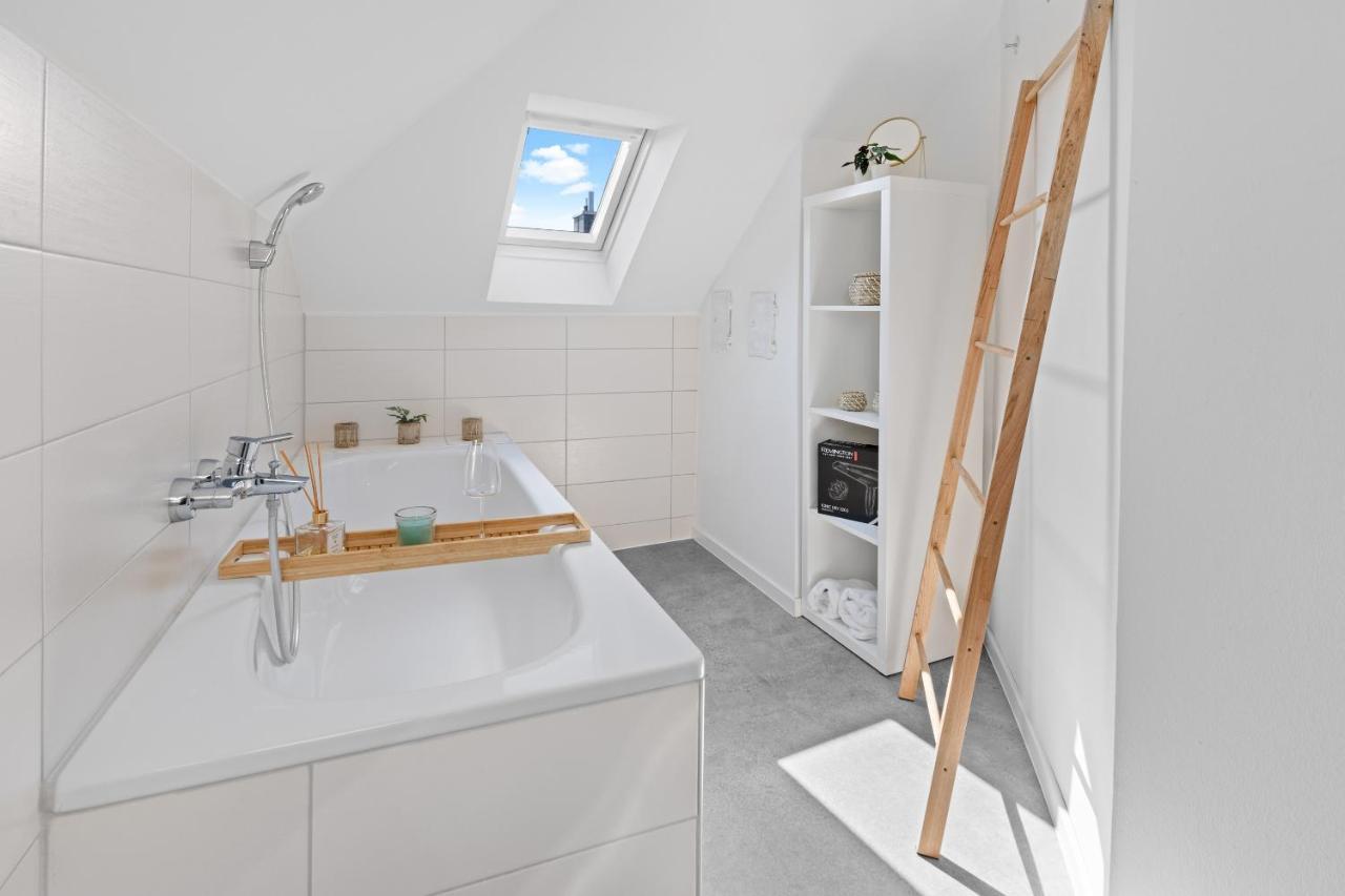 Stilvolle Wohnung: Private Dachterrasse - Zentral Aψβούργη Εξωτερικό φωτογραφία